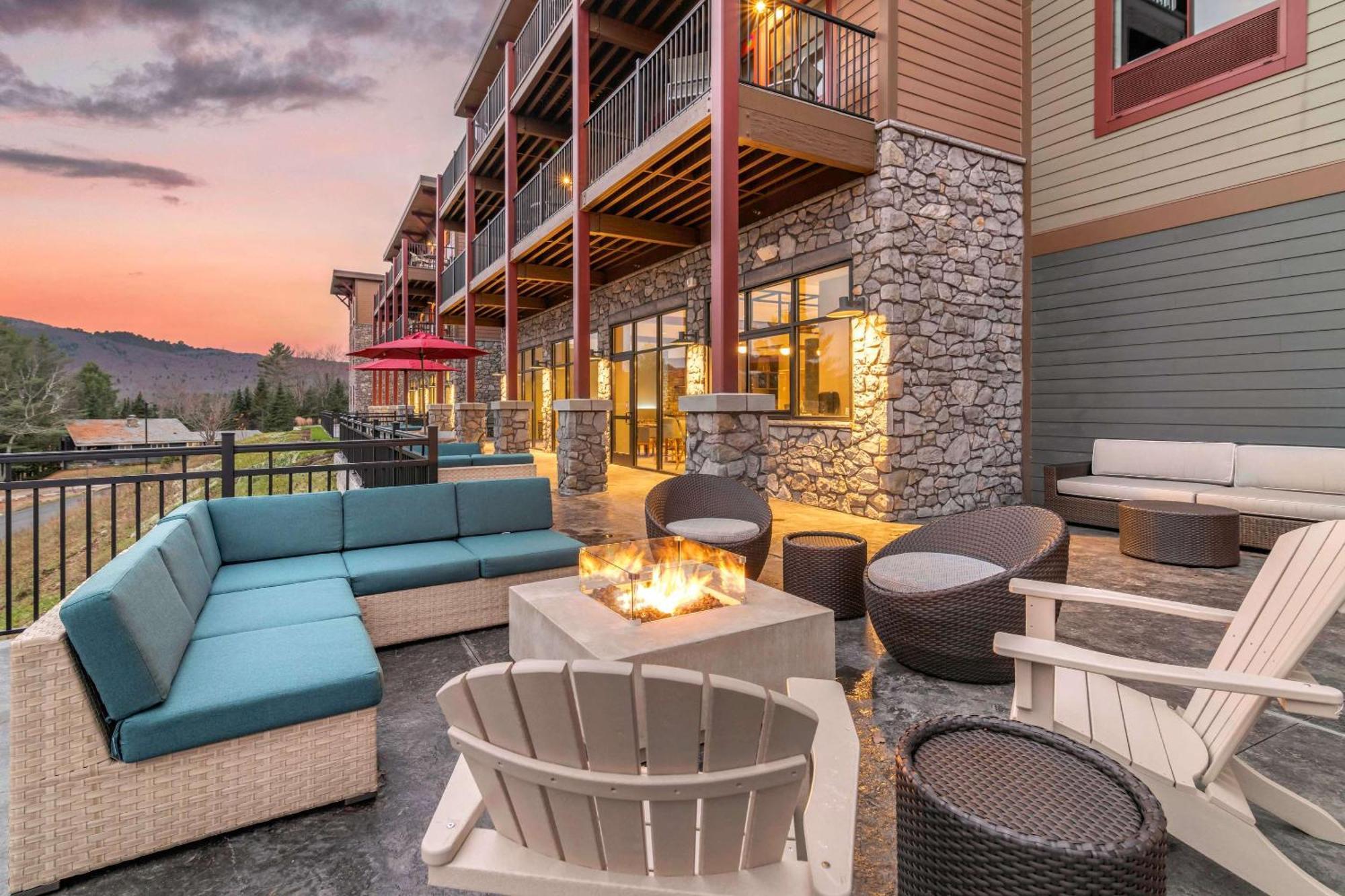Cambria Placid - Lakeside Lake Placid